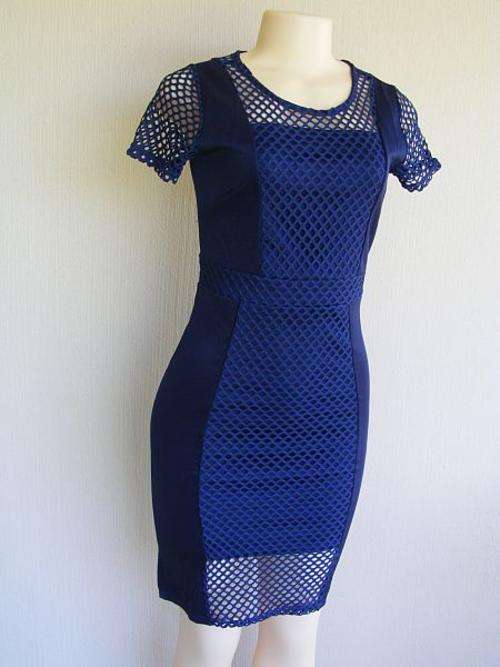 BEAUTIFUL NAVY BLUE BODYCON DRESS - Size: L