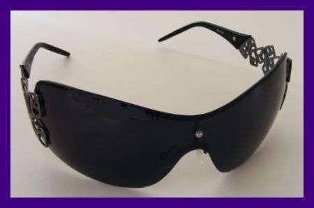 GORGEOUS BLACK FRAMED GLASSES