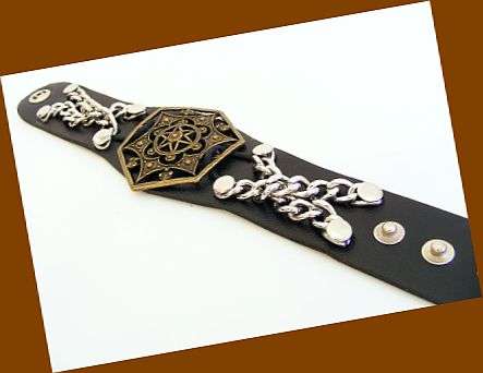 AWESOME BLACK WRISTBAND WITH CHAINS AND CENTRE DESIGN