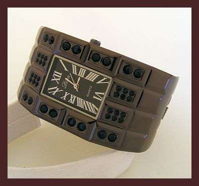 *R1* - GUNMETAL DIVA CRYSTAL BRACELET  WATCH - VERY STYLISH