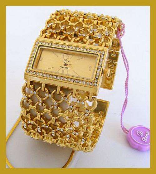 GORGEOUS GOLD AND DIAMANTE DIVA WATCH