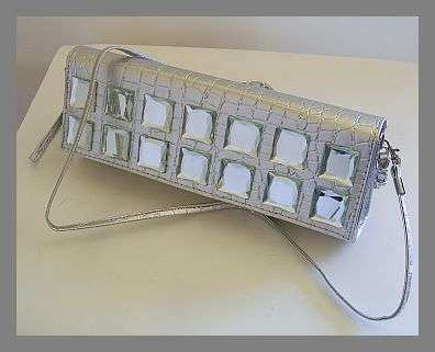 GORGEOUS METALLIC SILVER HANDBAG WITH SHORT HANDLE & LONG CHAIN