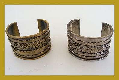 SET OF 2 WIDE CUFF BRACELETS