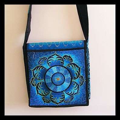 STUNNING HAND EMBROIDERD TRANCE BAG