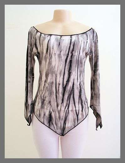SIZE: MEDIUM - HIPPIE CHIC TIE DYE BLACK & WHITE T-SHIRT