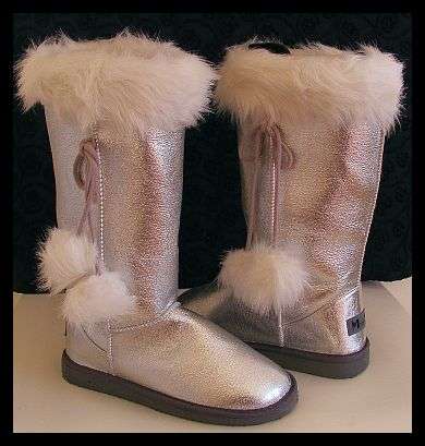 SIZE 6 - SILVER FULLY FUR LINED FLAT BOOTS FROM MODEL ME