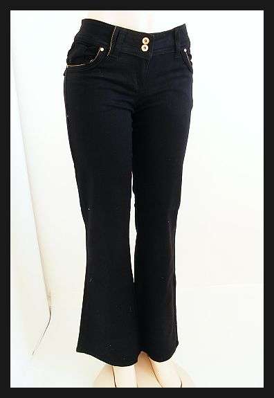 SIZE: 12 - STUNNING BLACK JEANS