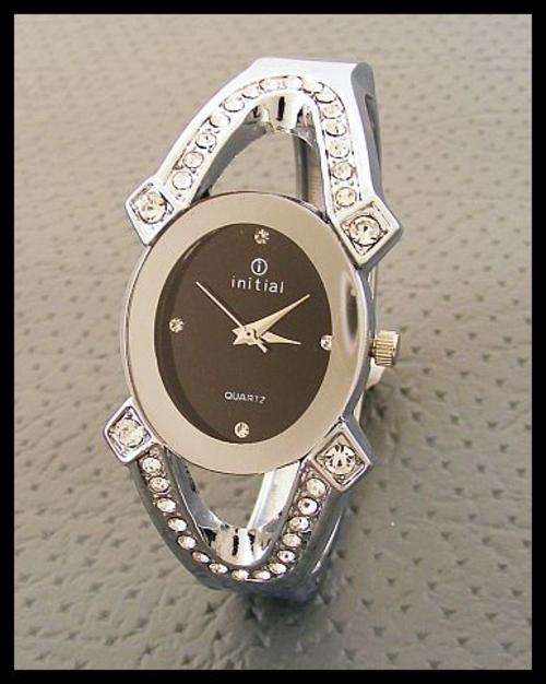STUNNING DIAMANTE AND SILVER WATCH
