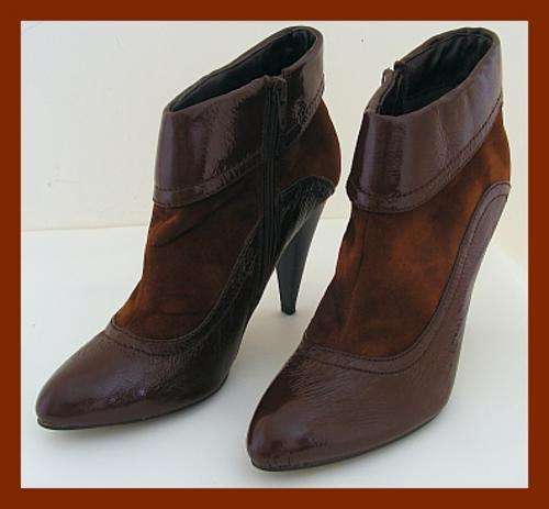 SIZE: 6 - BROWN ANKLE BOOTS FROM ZOOM