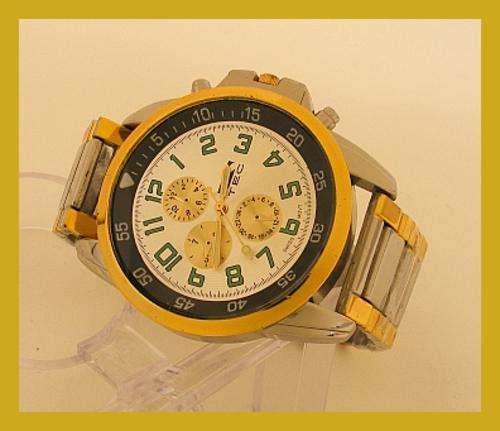 MENS SILVER AND GOLD METAL WATCH