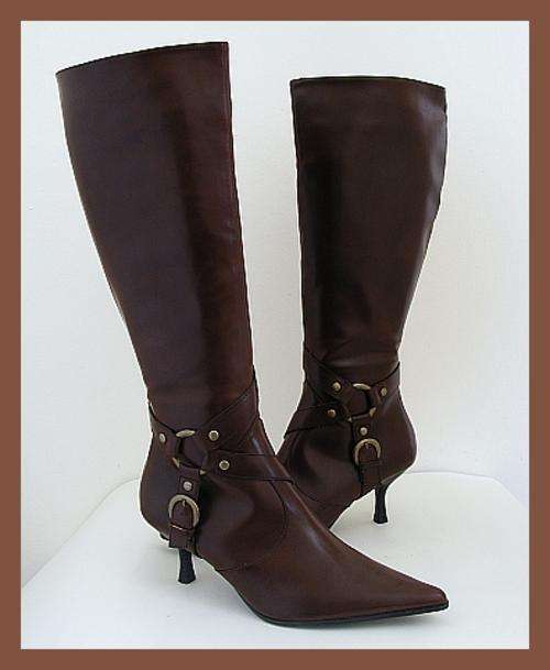 SIZE: 5 - BROWN RIDING STYLE BOOTS FROM SISSY BOY