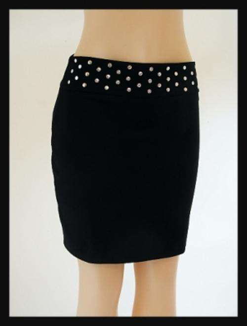 SIZE: 36 - BLACK STRETCH SHORT SKIRT WITH ZIP AND STUD DETAILS