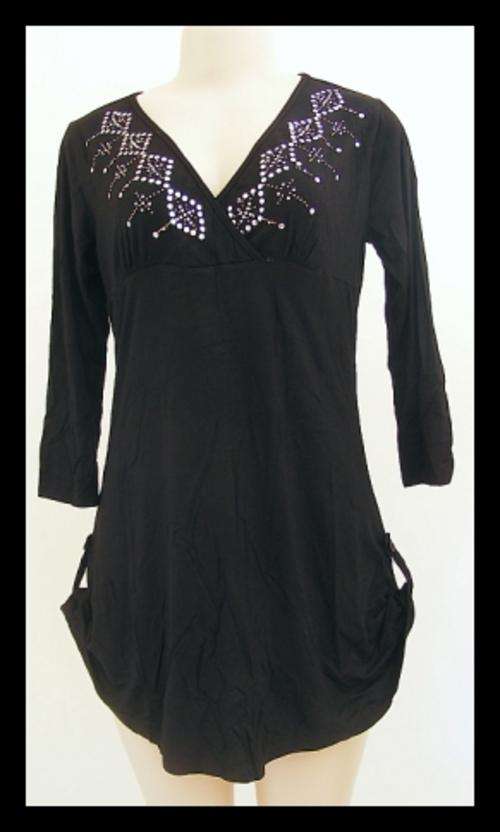 SIZE: X-LARGE - BLACK LONG SHIRT / MINI DRESS WITH SILVER DETAIL