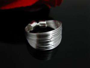 *R1* - SILVER MULTI STRAND TOE RING