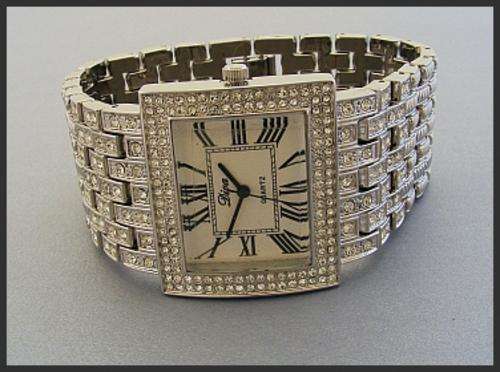 GORGEOUS SILVER DIAMANTE DIVA WATCH
