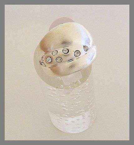 SILVER DIAMANTE FASHION RING - SIZE: 7.5