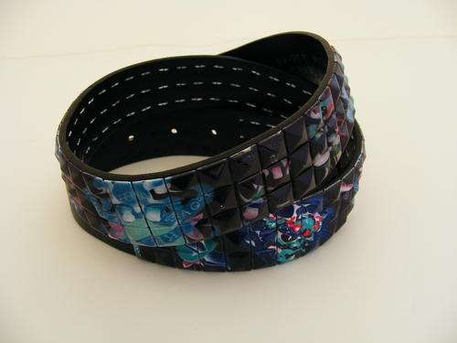 AWESOME DESIGNER BELT WITH STUD PICTURE DETAIL - 105CM