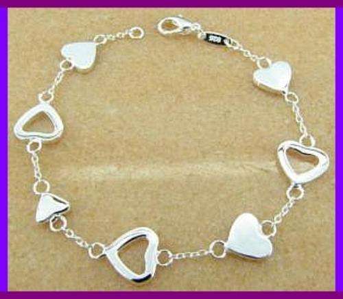 *R1* - SILVER HEART BRACELET