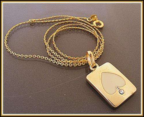 18K GOLD EP PENDANT & CHAIN