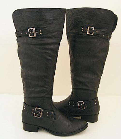 SIZE: 7 - BLACK KNEE HIGH BOOTS