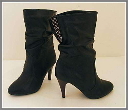 SIZE: 4 - BLACK CALF LENGTH BOOTS