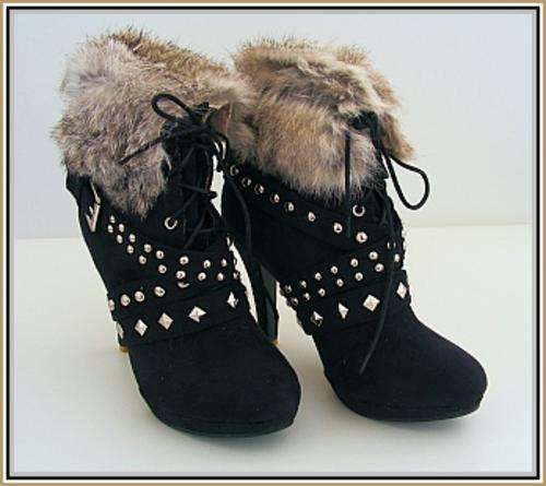 SIZE: 5 - GORGEOUS BLACK FUR TRIMMED ANKLE BOOTS