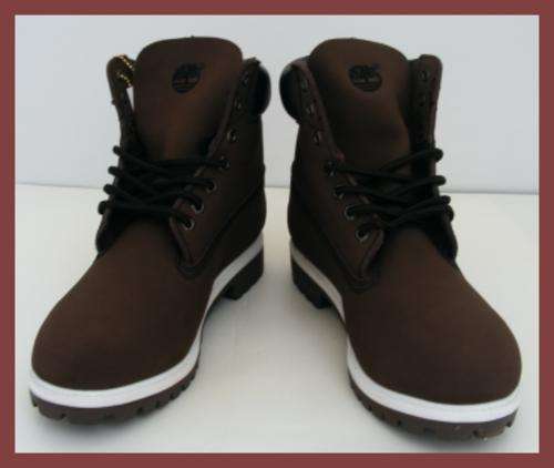 SIZE: 9 - BROWN TIMBERLAND BOOTS