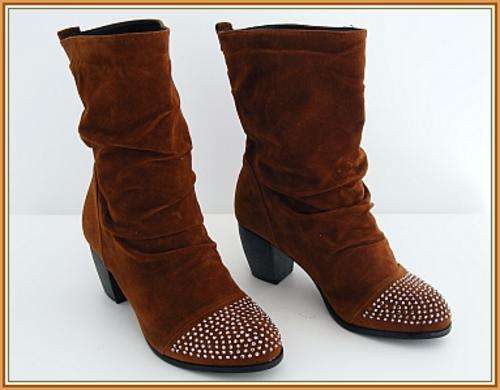 SIZE: 4 - BROWN DIAMANTE COWGIRL BOOTS