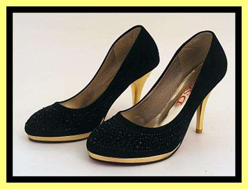 *R1* - SIZE: 5 - STUNNING BLACK STILETTOS WITH DIAMANTES AND GOLD HEELS