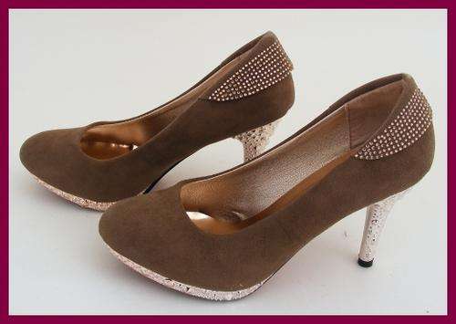 SIZE: 4 - SEXY TAUPE STILETTOS WITH DIAMANTE DETAIL