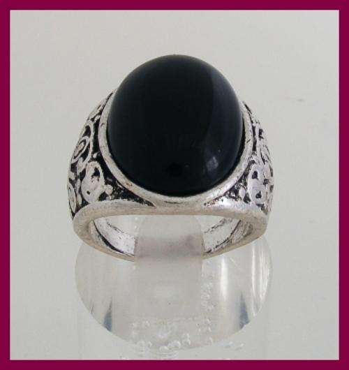 MENS TIBETAN SILVER RING - SIZE: 9