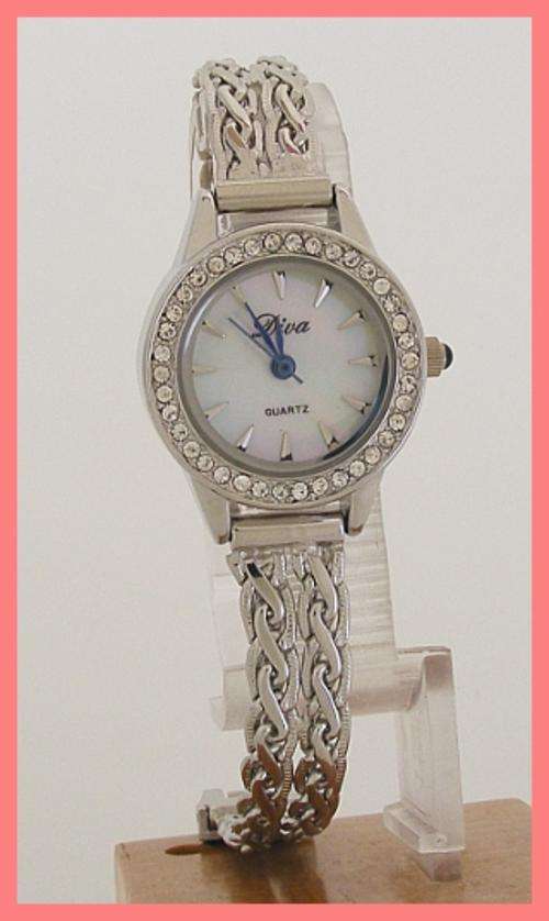 LADIES DIVA WATCH WITH SILVER LINK STRAP