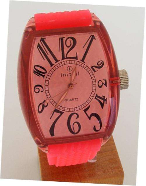 *R1* - PINK INITIAL WATCH
