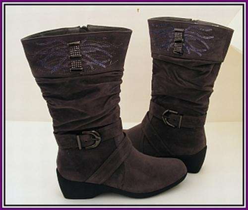 *R1* - SIZE: 6 - GREY VELVET TOUCH WEDGE HEEL BOOT