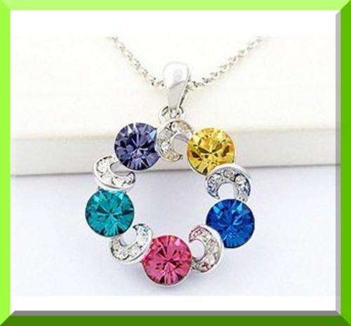 COLOURFUL SWAROVSKI CIRCLE PENDANT & CHAIN