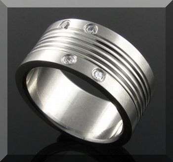 GROOVED STAINLESS STEEL TOPAZ RING - SIZE : 8