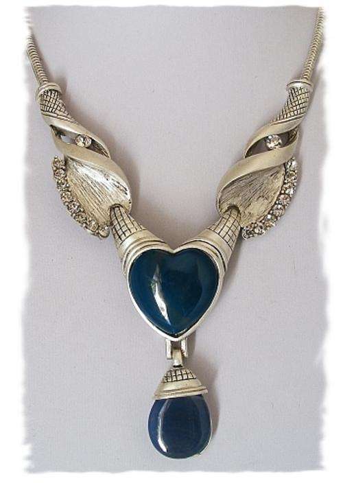STUNNING BLUE AGATE TIBETAN SILVER NECKLACE