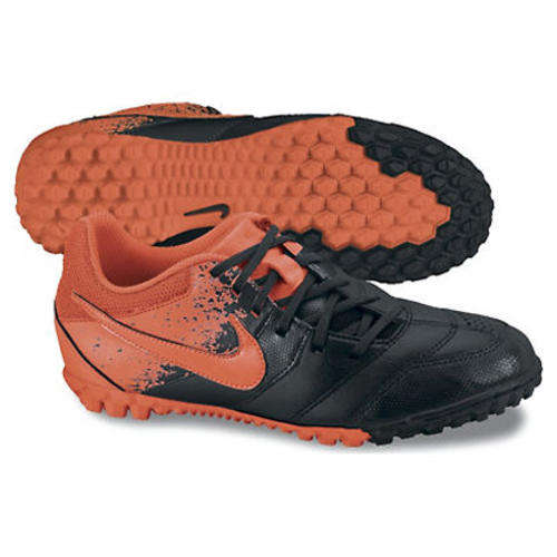 Nike orange black soccer shoes / boots UK size 3 , excellent condition