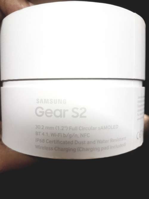 SAMSUNG GEAR S2 BRAND-NEW WITH WIRELESS CHARGING PAD!!!