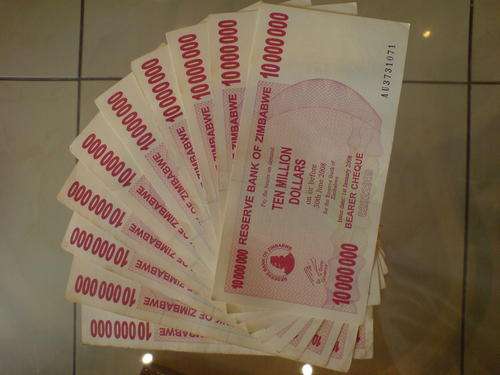 10,000,000.00 Zimbabwean Dollars at a ridiculous R1 Start