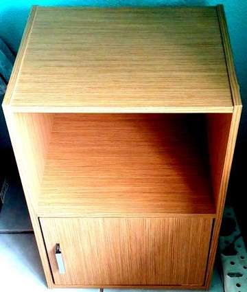 ** R1 CLEARANCE SALE ** SIDE TABLE WITH CUPBOAARD  (360 x 300 x 550 TALL)