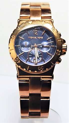 12 x USED / DAMAGED WATCHES INCLUDING MICHEAL KORS, DKNY, RELIC BY FOSSIL, ARMITRON AND MORE