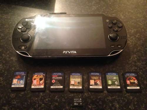 PS Vita with 7 games and 32GB Memory Card