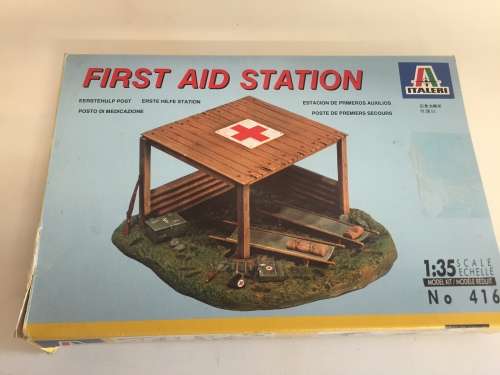 italeri 1:35 scale first aid station