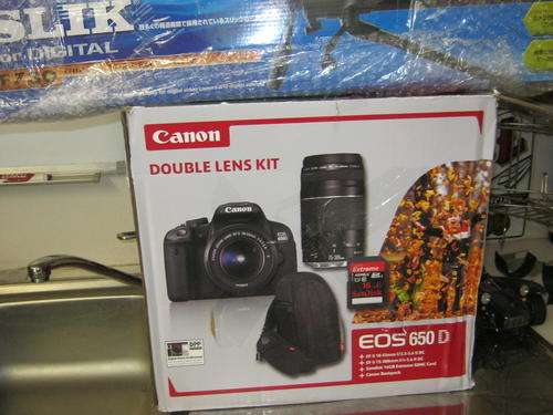 Canon EOS 650 D Bundle digital camera