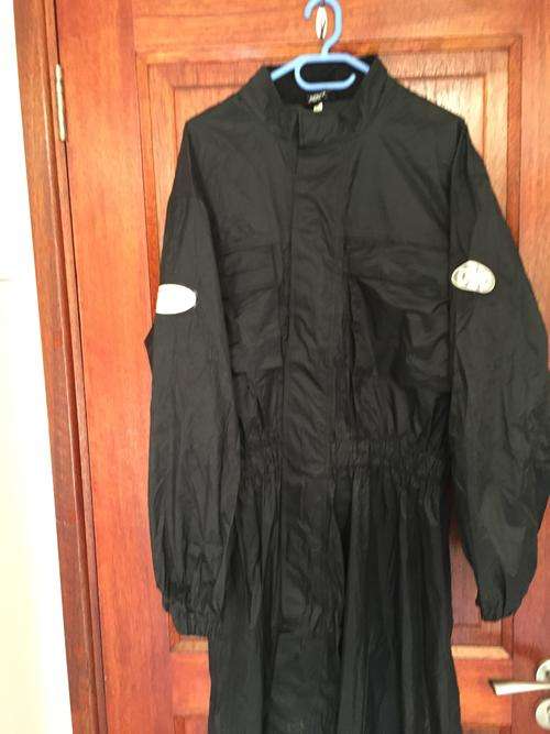 one piece rain suit black size XXL