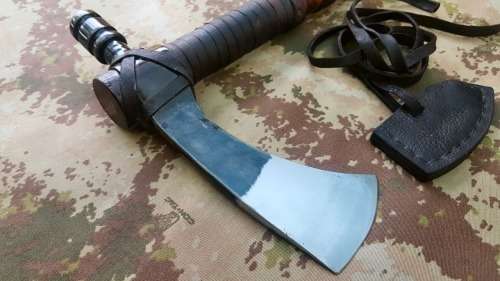 HANDMADE TOMAHAWK AXE