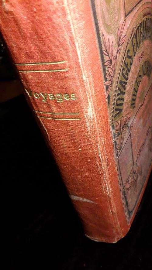 Jules Verne - Voyages Extraordinaires. 1925 Librairie Hachette. Illustrated