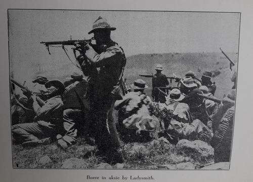 Oorlogsavonture van Genl. Wynand Malan deur HJC Pieterse. Nas Pers 1941.