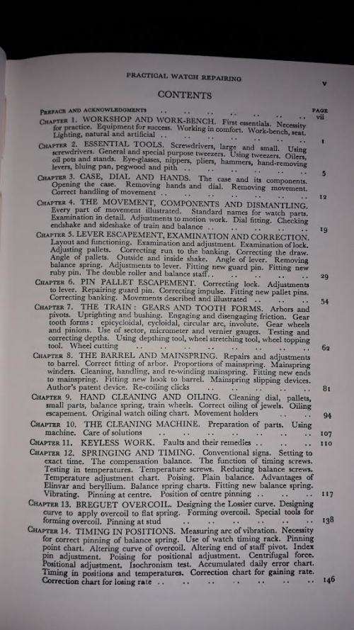 Practical Watch Repairing - Donald de Carle. 1964.